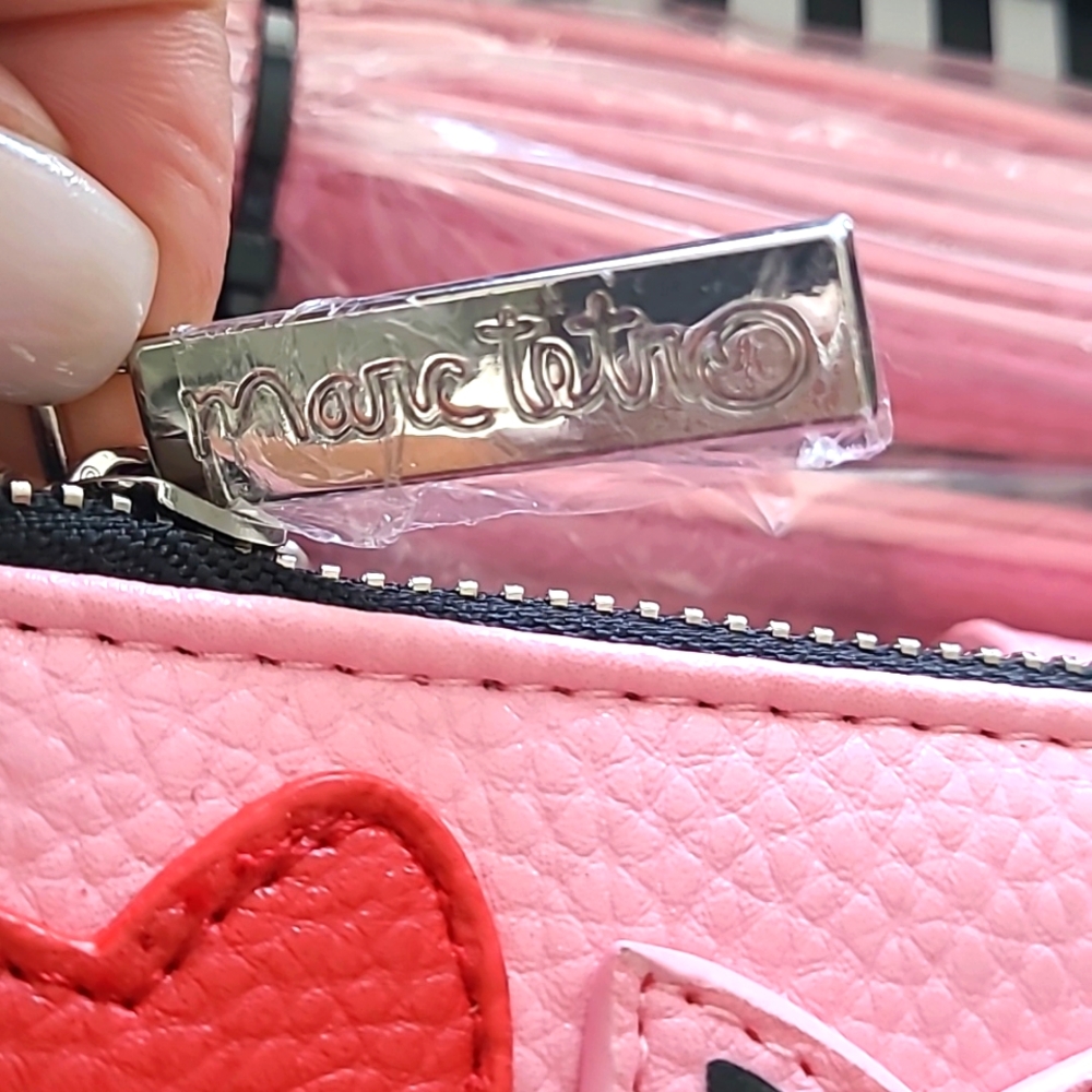 Marc Tetro Kitty Cat Crossbody Wrislet Wallet - Picture 3 of 4